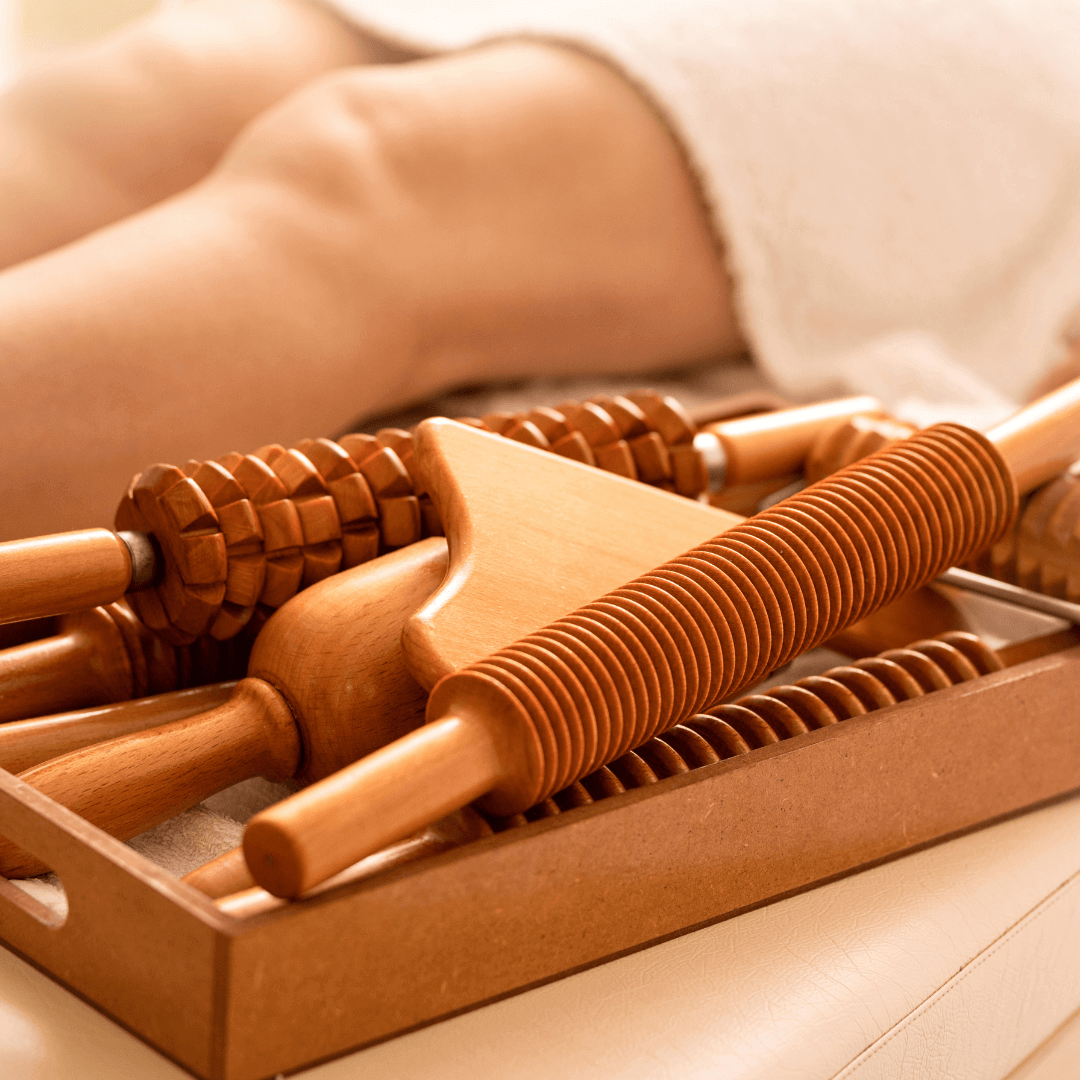 Maderotherapy massage